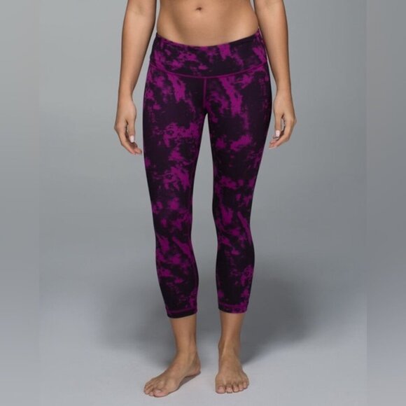 Lululemon Wunder Under Crop II *Full-On Luon Breezie Regal Plum Black Leggings 4 - Picture 1 of 14